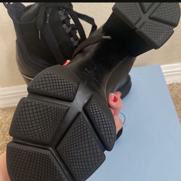 Beautiful black Parada booties! Special to feel fashion this Winter - Picture 7 of 8